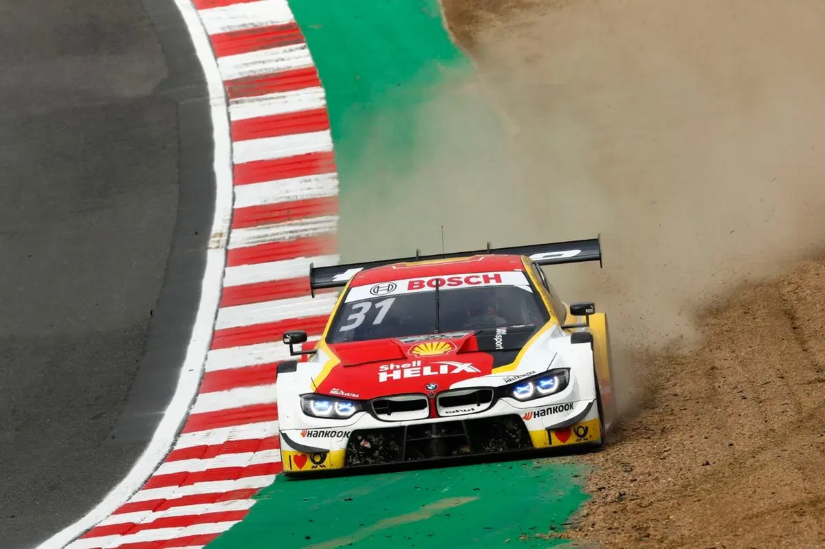 DTM 2019, Wittmann domina Gara 1 a Brands Hatch (8)