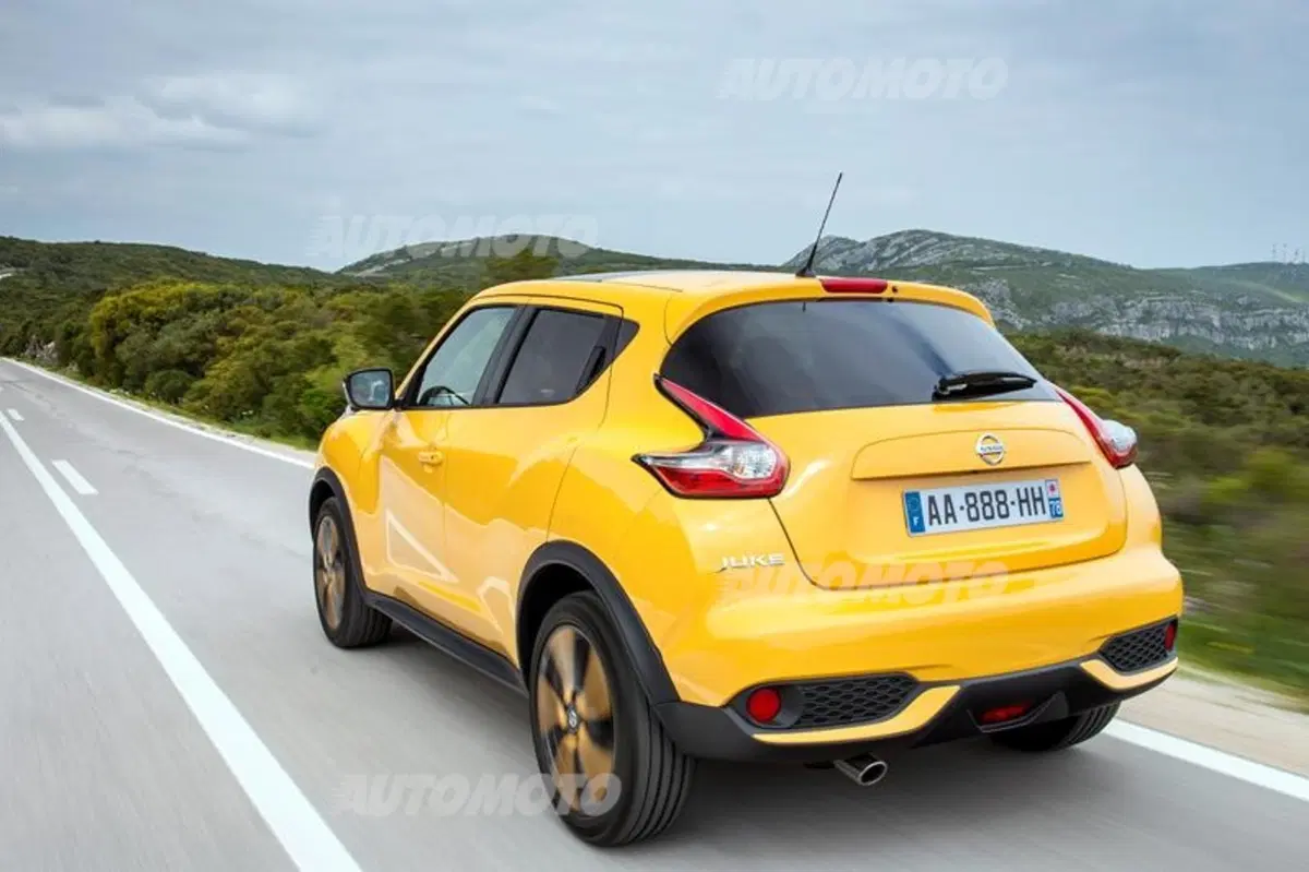 Nissan Juke 1.2 DIG-T 115 Start&Stop Acenta (7)