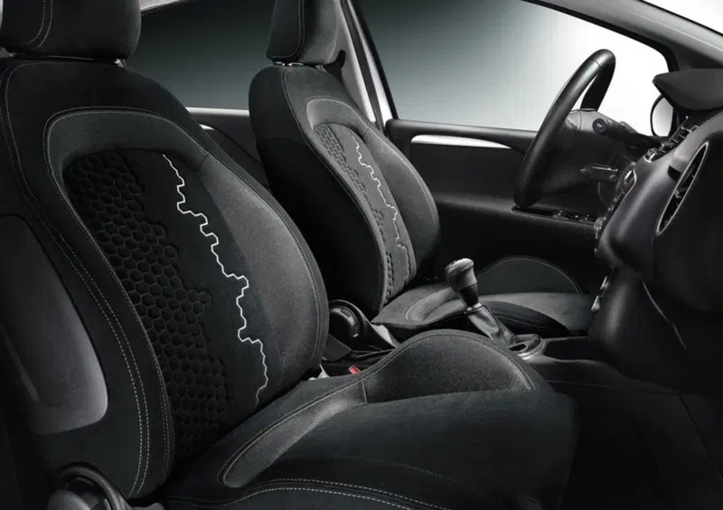 Fiat Punto (2011-19) (20)