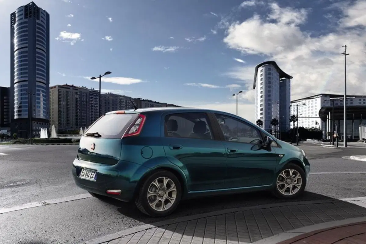 Fiat Punto 0.9 TwinAir Turbo S&S 5 porte Street (10)