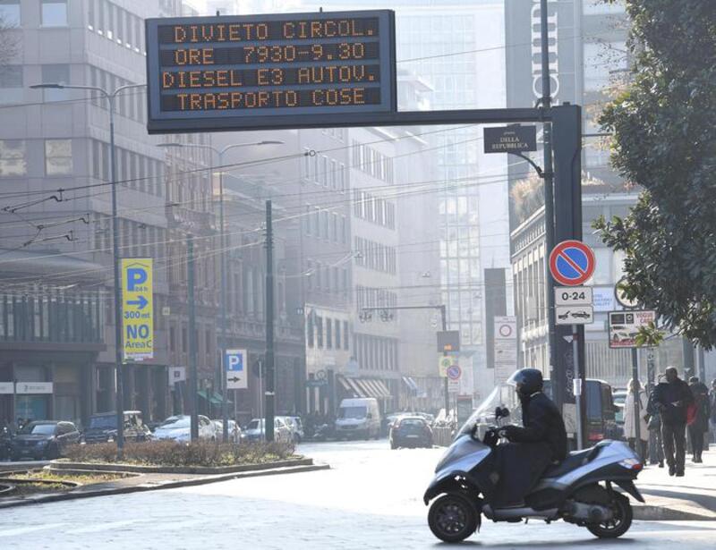 Purtroppo anche le moto vengono coinvolte nel traffico delle grandi citt&agrave;