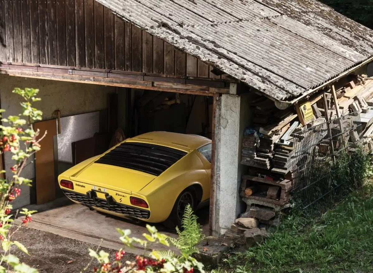 Lamborghini Miura P400 S all'asta. Perfetta, 1 milione il prezzo base (2)