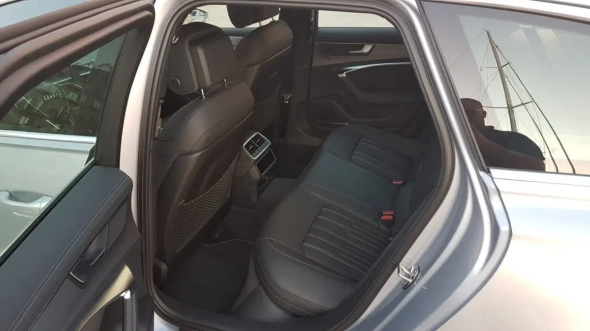 Audi A6 Avant 40 2.0 tdi mhev 12V quattro s-tronic (17)