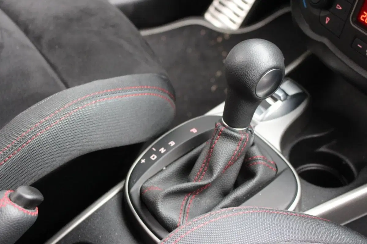 Alfa Romeo MiTo 1.4 T 170 CV M.air S&S Quadrifoglio Verde (17)