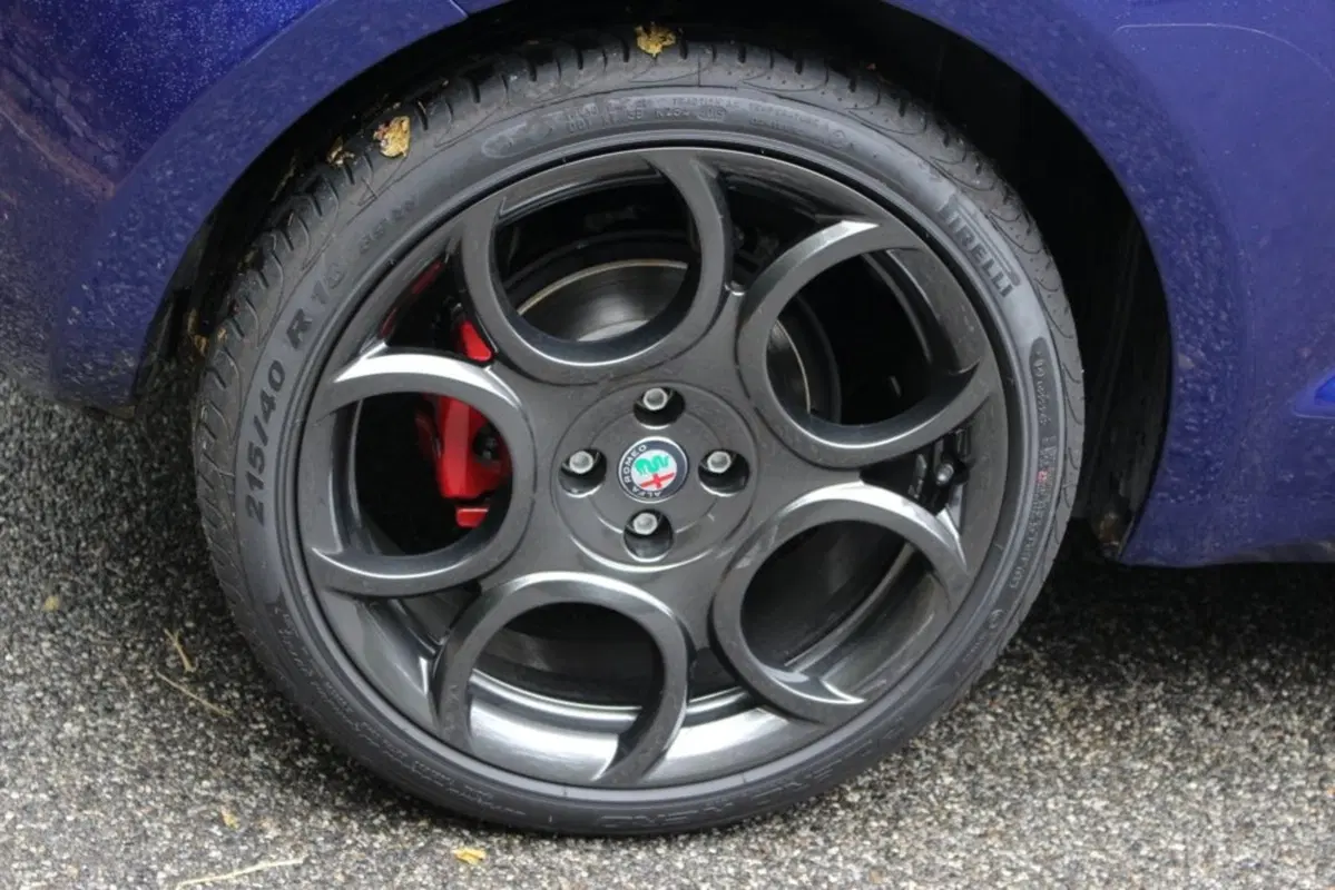 Alfa Romeo MiTo 1.4 T 170 CV M.air S&S Quadrifoglio Verde (24)