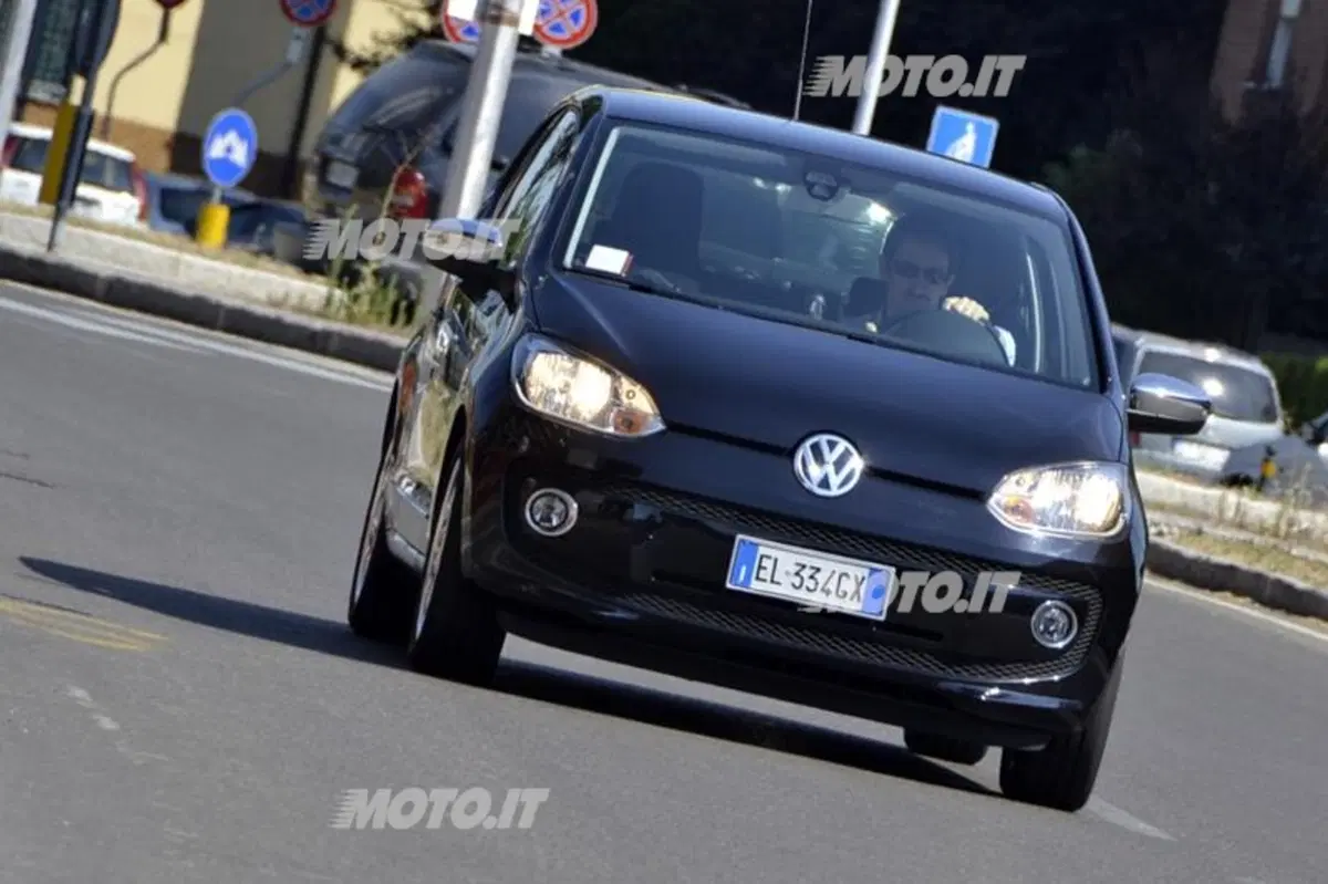 Volkswagen up! (2011-23) (24)