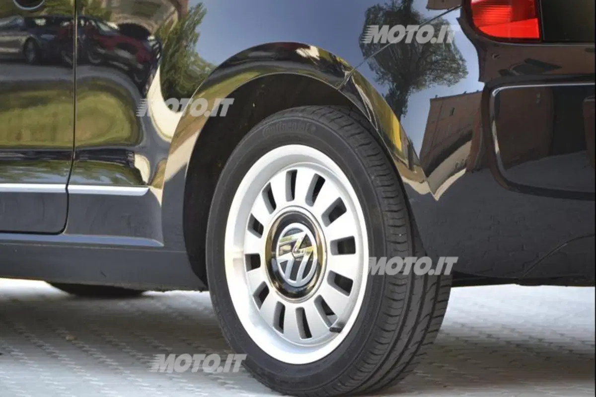 Volkswagen up! (2011-23) (29)