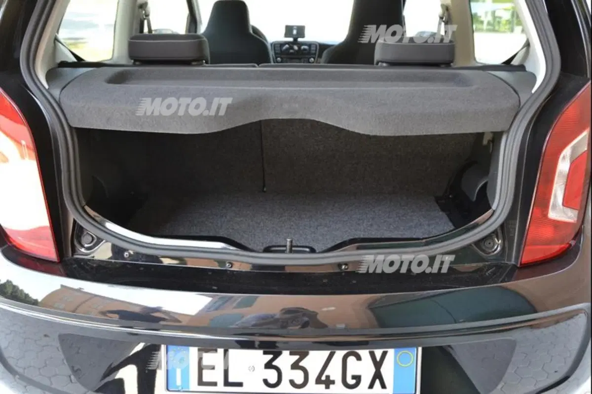 Volkswagen up! (2011-23) (35)