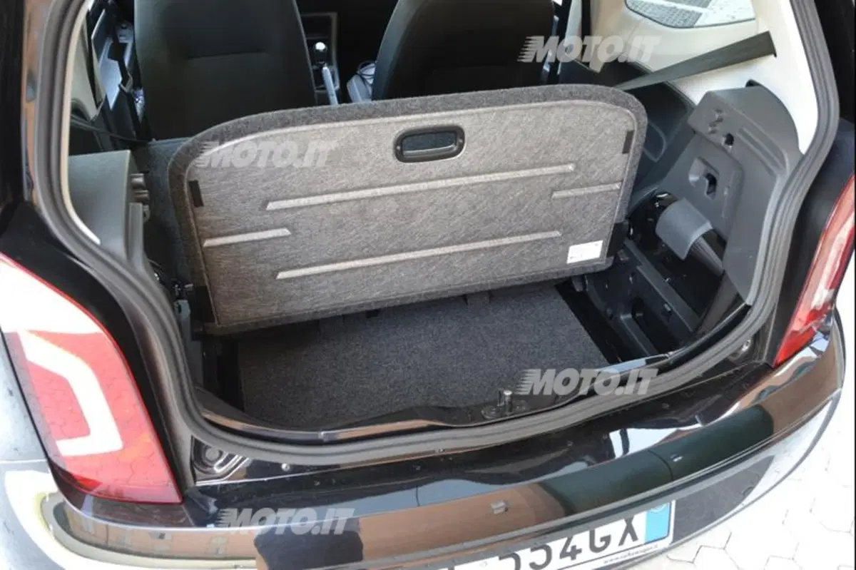 Volkswagen up! (2011-23) (45)