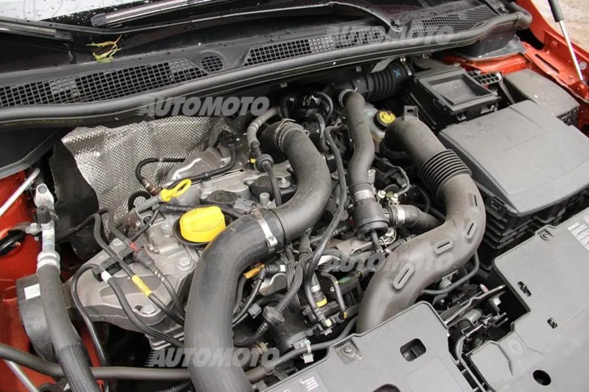 Renault Captur TCe 120 CV Start&Stop Energy Initiale Paris (19)