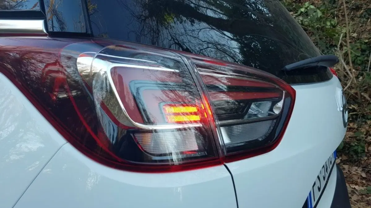 Opel Crossland X 1.2 Turbo 12V 110 CV Start&Stop 2020 (22)