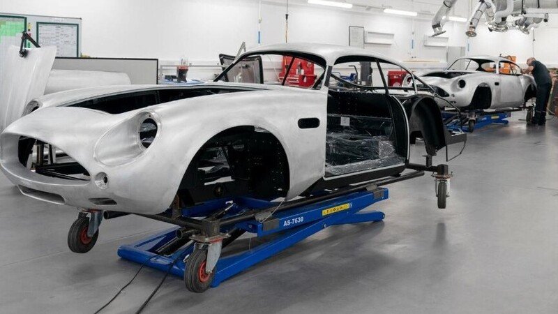 Aston Martin DB4 GTZ Continuation: via alla produzione delle prime dieci