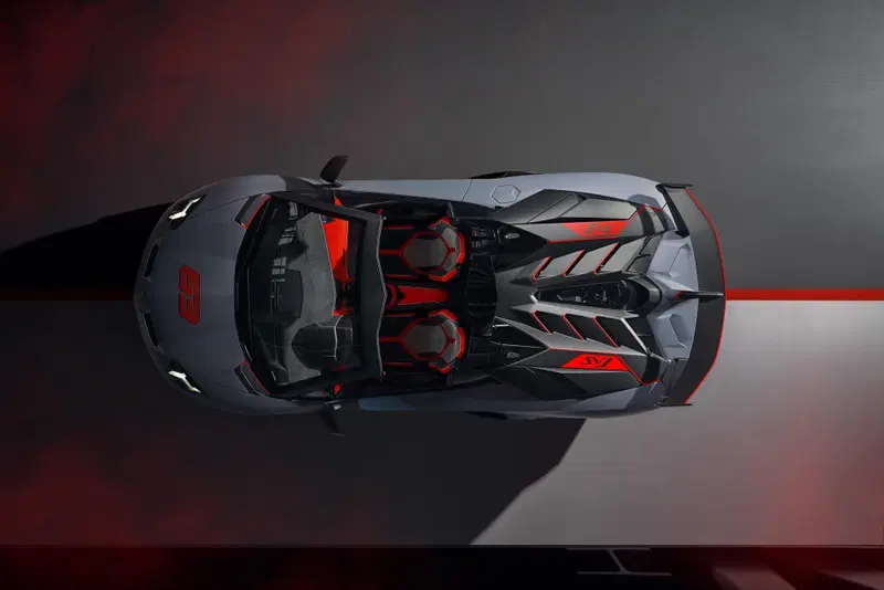 La Lamborghini Aventador SVJ 63 Roadster vista dall'alto