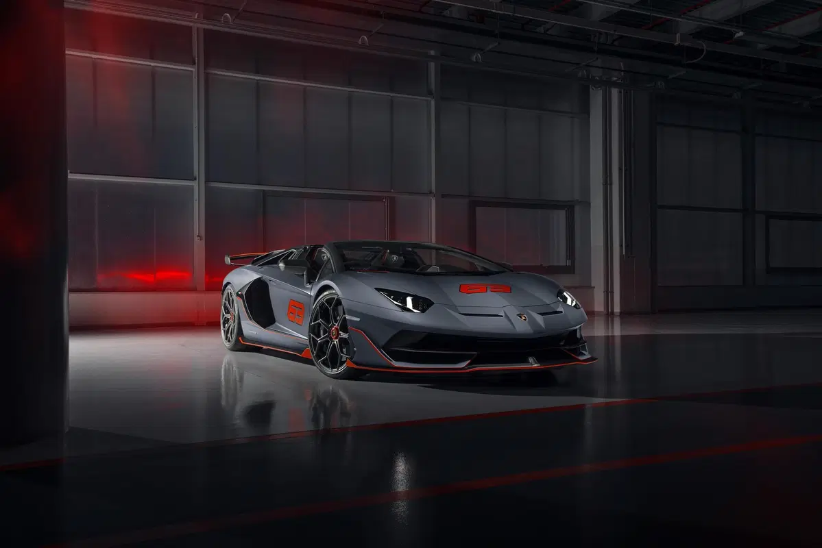 Lamborghini Aventador SVJ 63 Roadster: eccola in foto (4)
