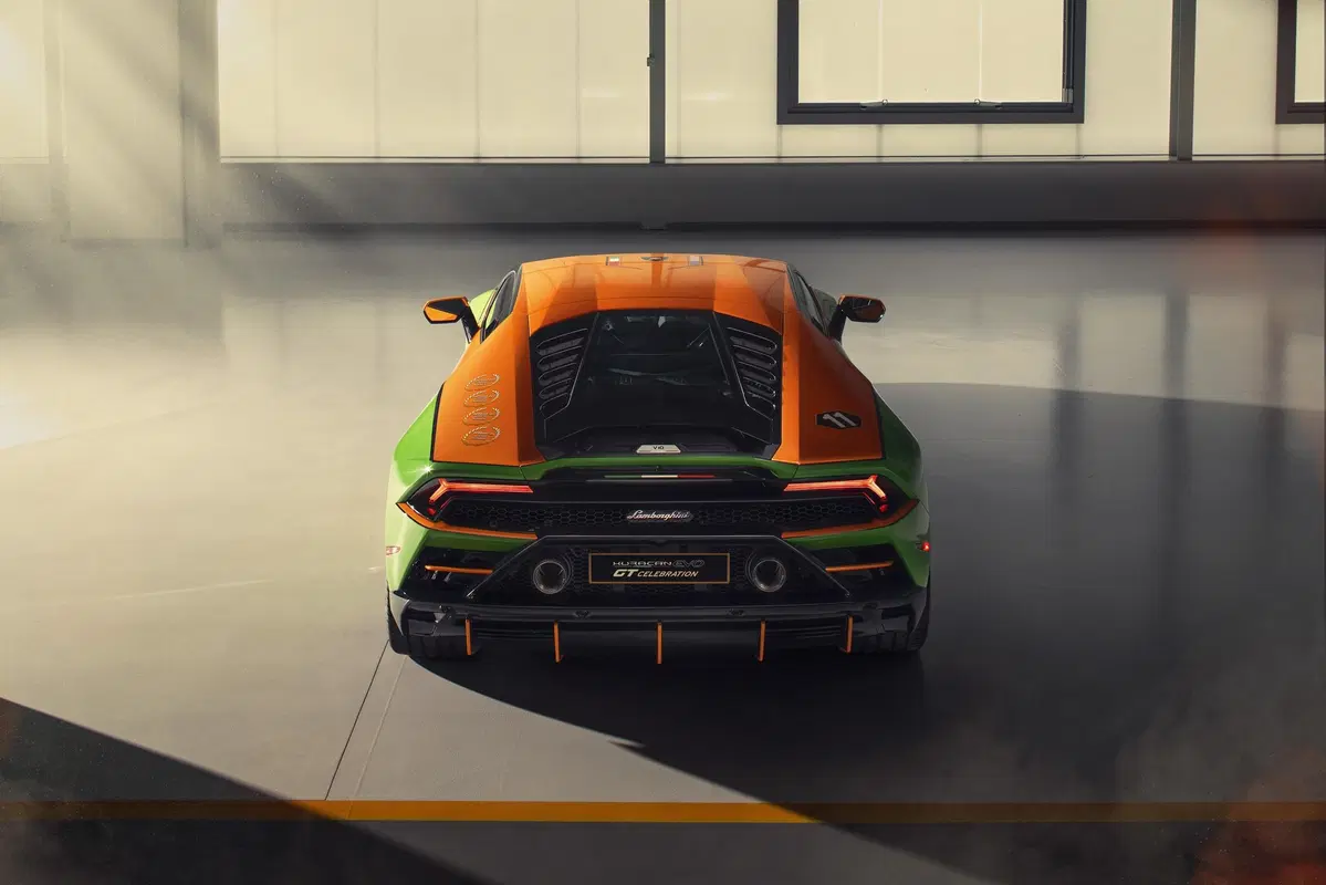 Lamborghini Huracan EVO GT Celebration presentata alla Monterey Car Week (6)