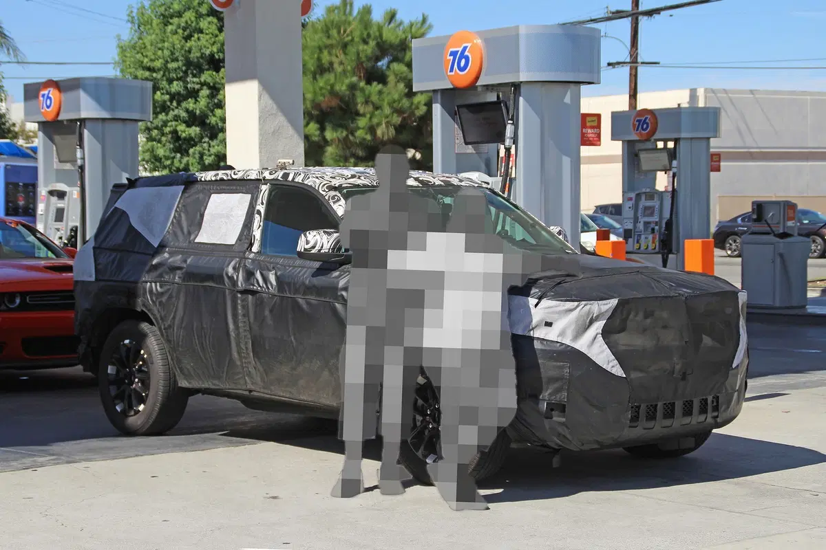 Jeep Grand Cherokee: al lavoro sulla nuova generazione [Foto spia] (12)
