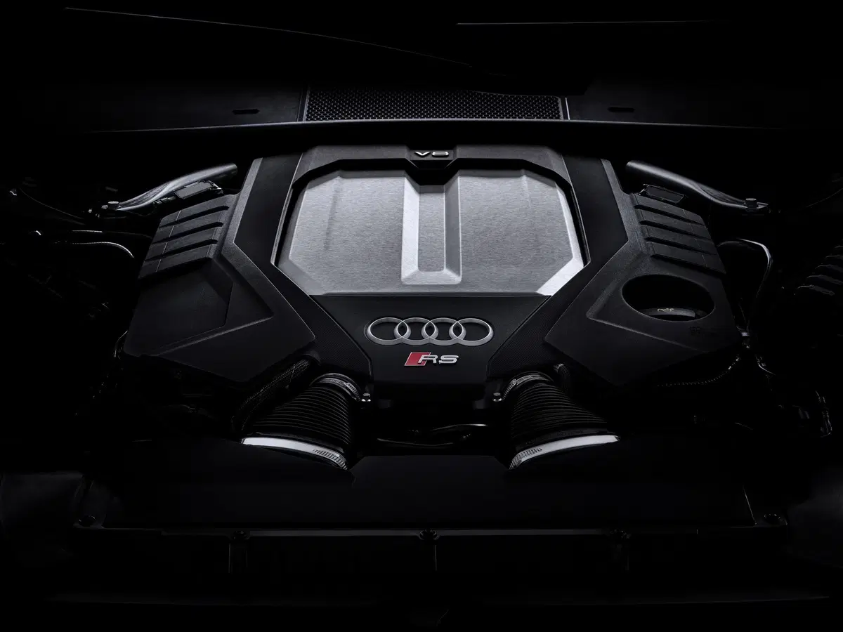 Nuova Audi RS6: la nuova generazione fa paura! [Video] EMBARGO 21 AGOSTO ORE 00:01 (2)