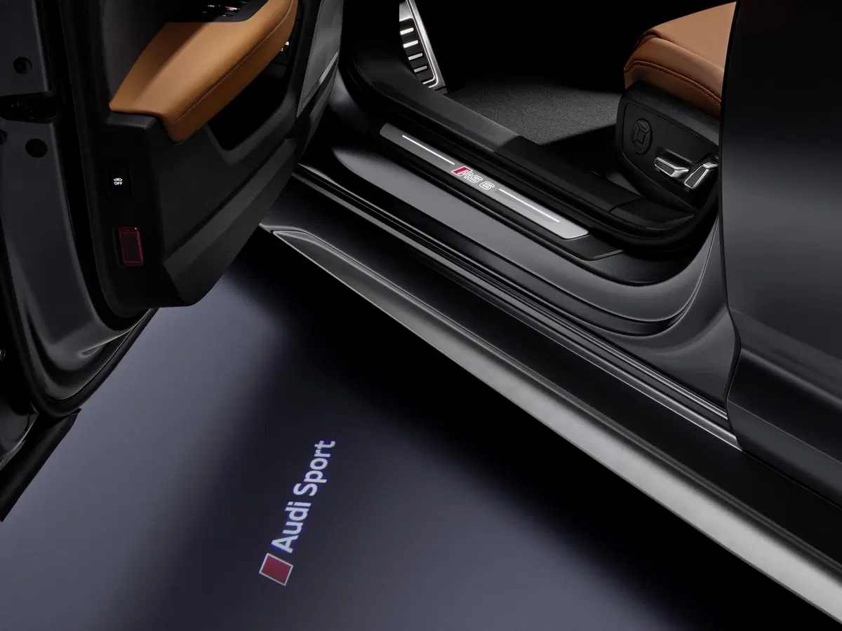 Nuova Audi RS6: la nuova generazione fa paura! [Video] EMBARGO 21 AGOSTO ORE 00:01 (9)
