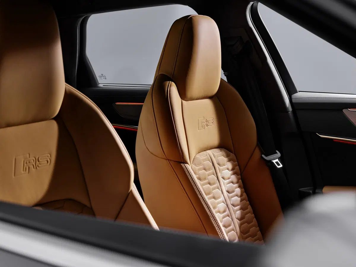 Nuova Audi RS6: la nuova generazione fa paura! [Video] EMBARGO 21 AGOSTO ORE 00:01 (10)