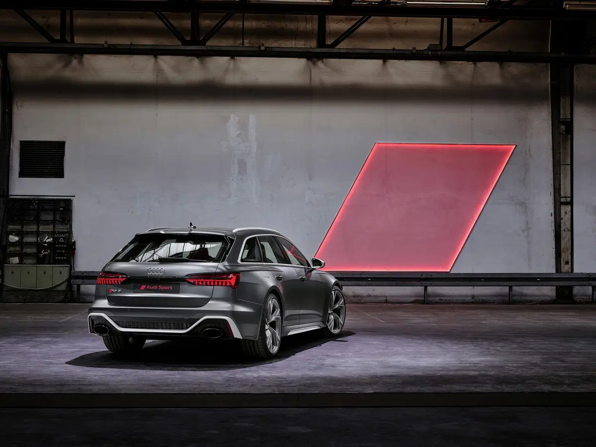 Nuova Audi RS6: la nuova generazione fa paura! [Video] EMBARGO 21 AGOSTO ORE 00:01