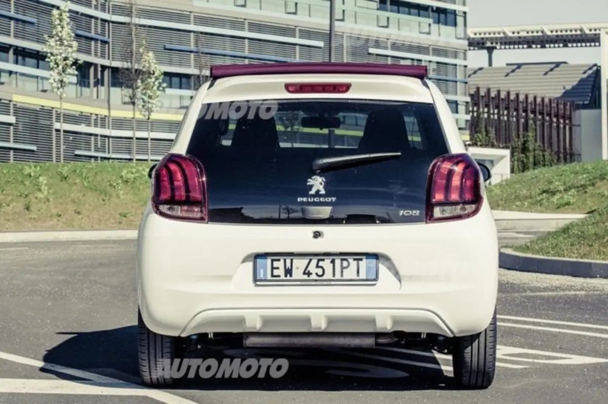 Peugeot 108 72 5 porte Active (5)