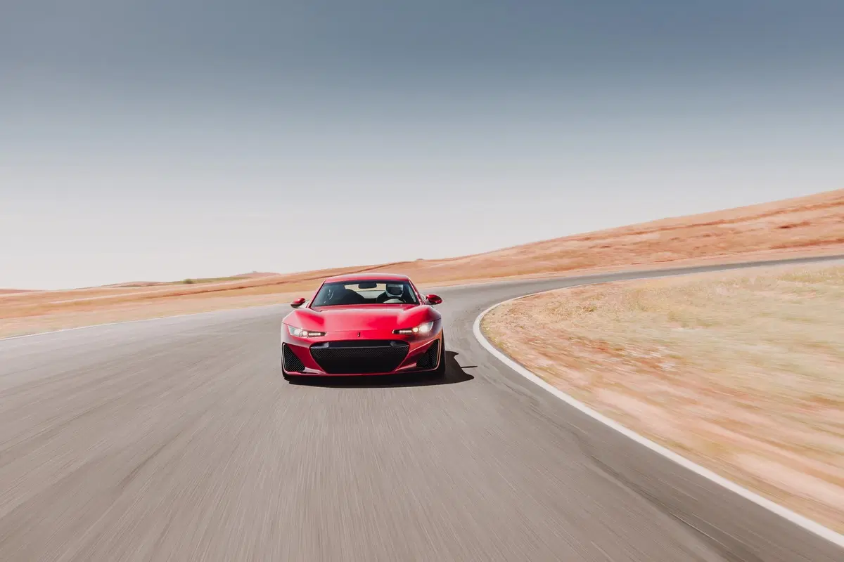 Drako GTE, 1.200 CV per la berlina elettrica Made in Silicon Valley (8)