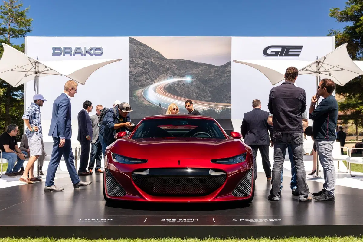 Drako GTE, 1.200 CV per la berlina elettrica Made in Silicon Valley (10)