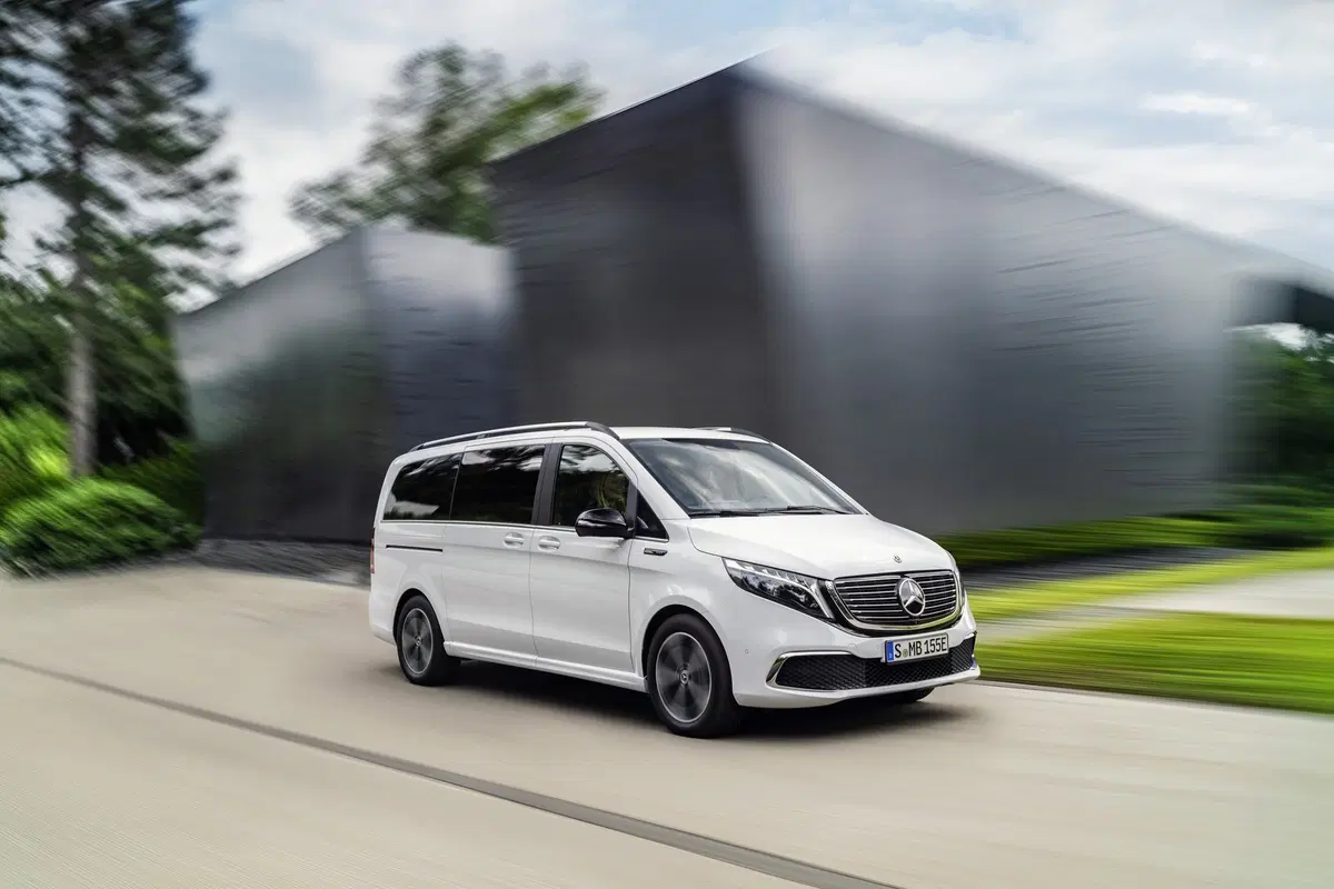 Mercedes EQV: il MPV premium diventa (anche) elettrico