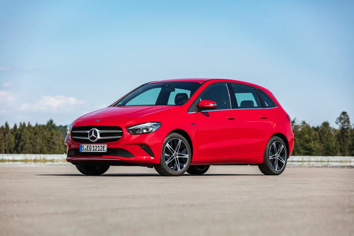 Mercedes Classe A e Classe B: ecco le 250e plugin hybrid  (18)