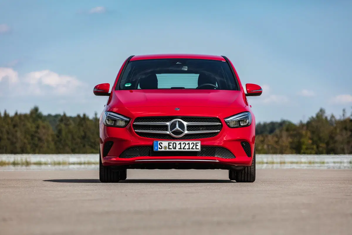 Mercedes Classe A e Classe B: ecco le 250e plugin hybrid  (20)