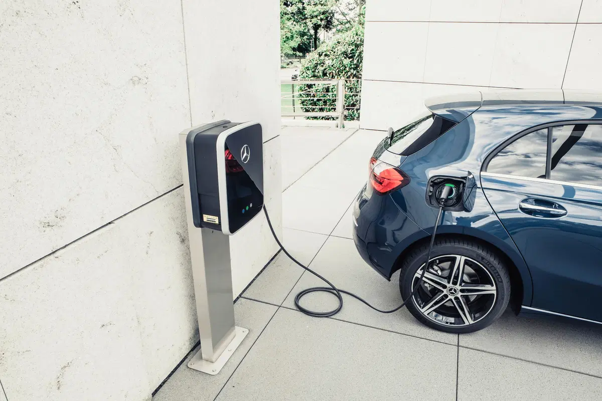 Mercedes Classe A e Classe B: ecco le 250e plugin hybrid  (37)