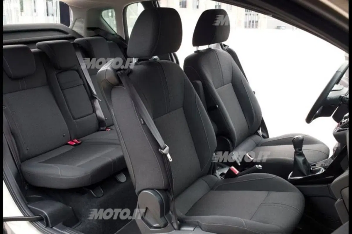 Ford B-Max B-Max 1.6 TDCi 95 CV Titanium (13)