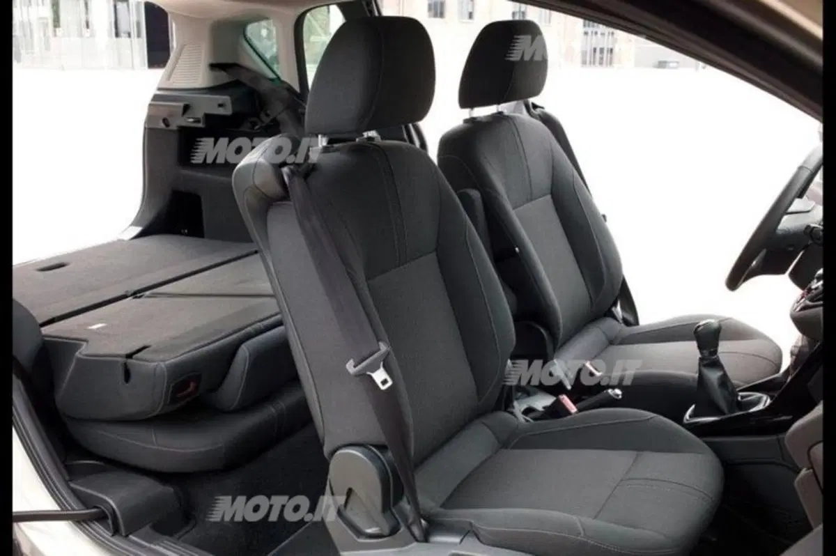 Ford B-Max B-Max 1.6 TDCi 95 CV Titanium (15)