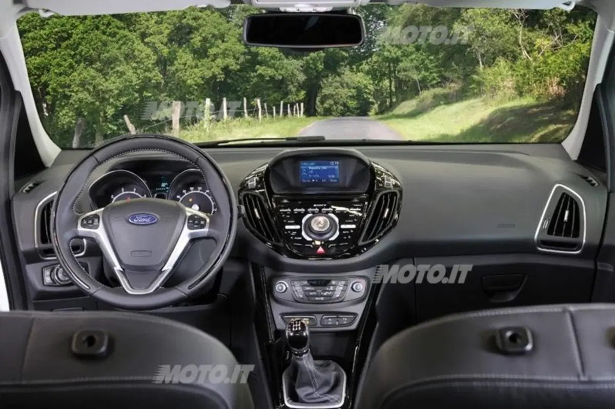 Ford B-Max B-Max 1.6 TDCi 95 CV Titanium (16)