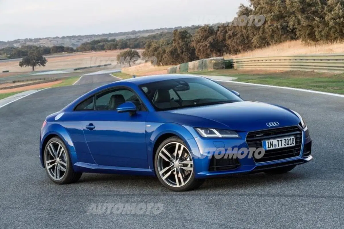 Audi TT Coupé 2.0 TDI quattro S tronic Design (24)