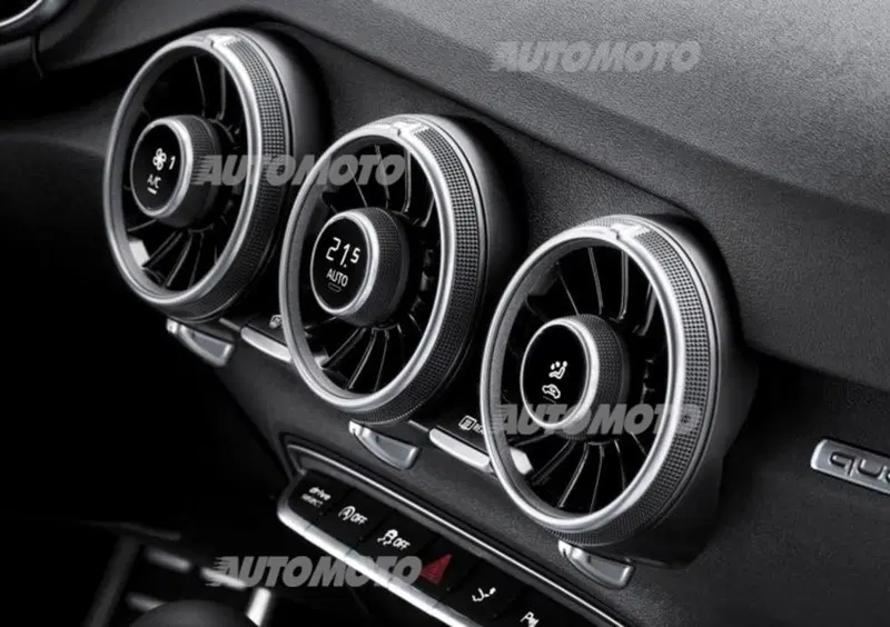 Audi TT Coupé (2014-->>) (36)