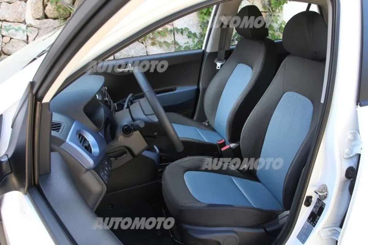 Hyundai i10 1.0 MPI Comfort (25)