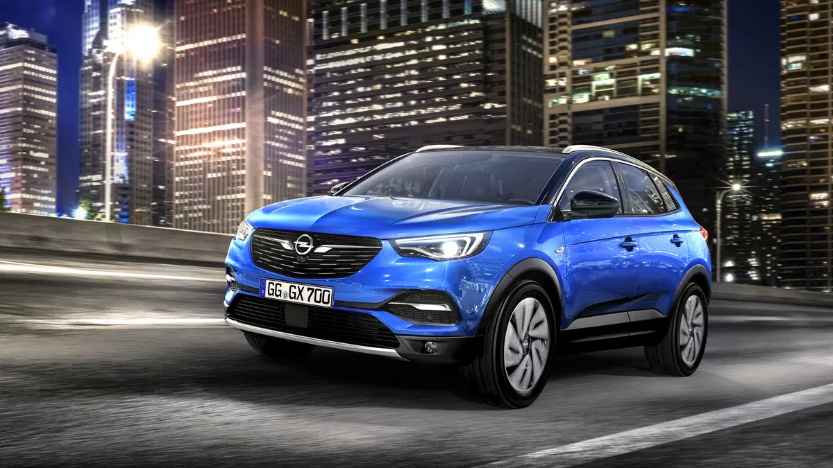 Opel Grandland X 1.6 Hybrid Plug-in aut. AWD Design Line (9)