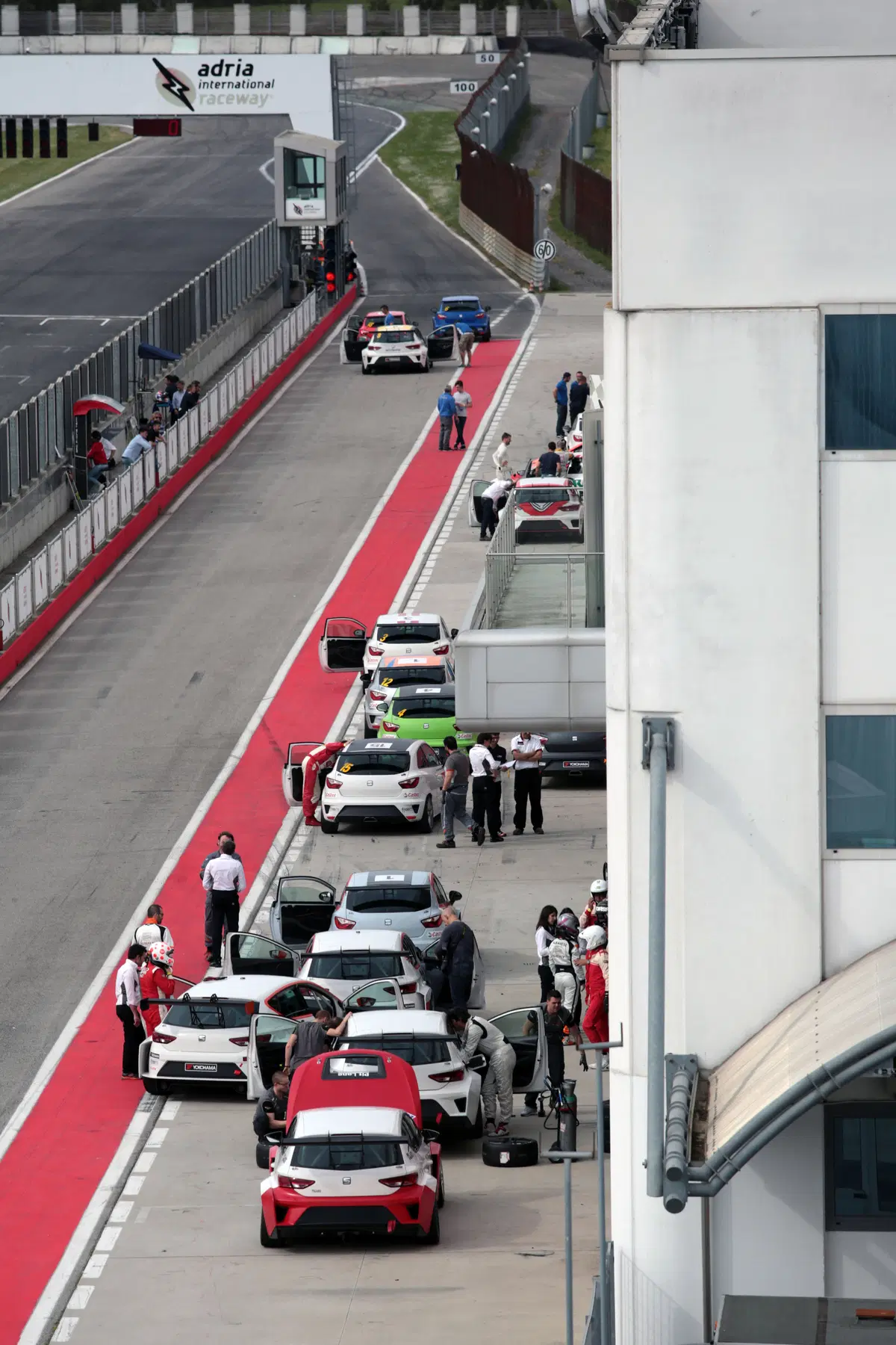 Seat Motorsport 2016: ecco la Leon ST TCS (19)