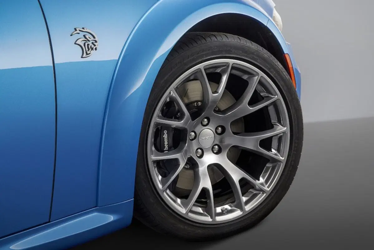 Dodge Charger SRT Hellcat Widebody Daytona 50th Anniversary Edition (4)