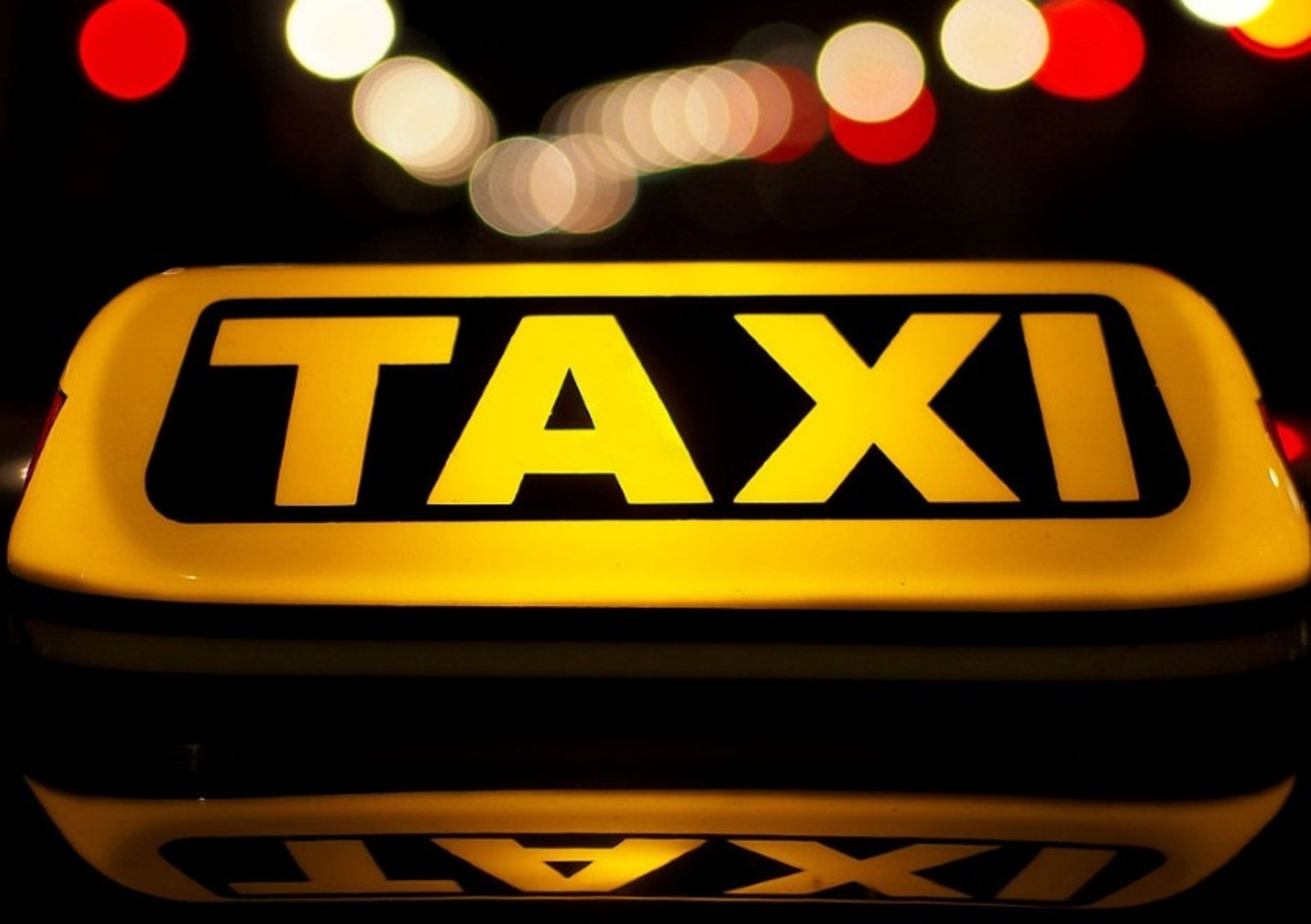 Prezzi taxi: Roma pi&ugrave; alta della media nella tratta centro-aeroporto