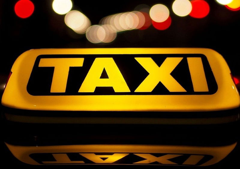 Prezzi taxi: Roma pi&ugrave; alta della media nella tratta centro-aeroporto