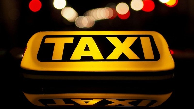 Prezzi taxi: Roma pi&ugrave; alta della media nella tratta centro-aeroporto