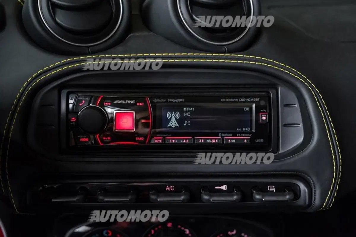 Alfa Romeo 4C Spider 4C 1750 TBi Spider (19)