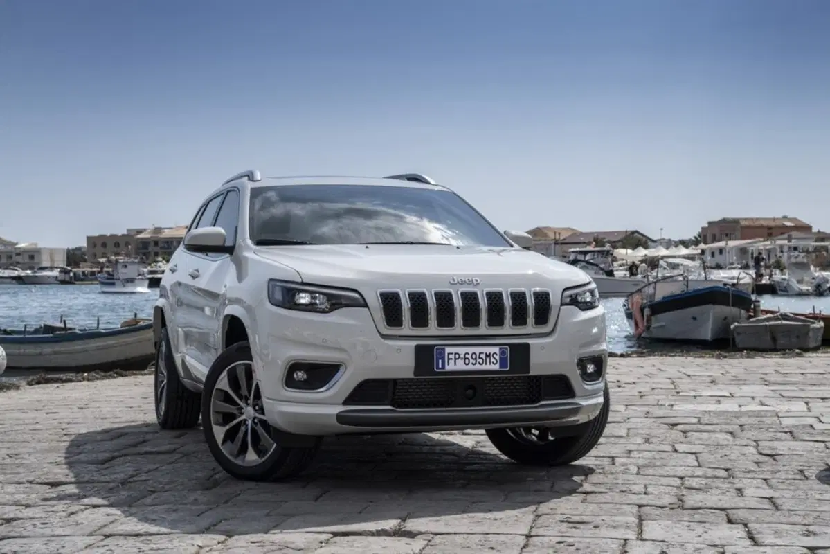 Jeep Cherokee (2018-21) (24)