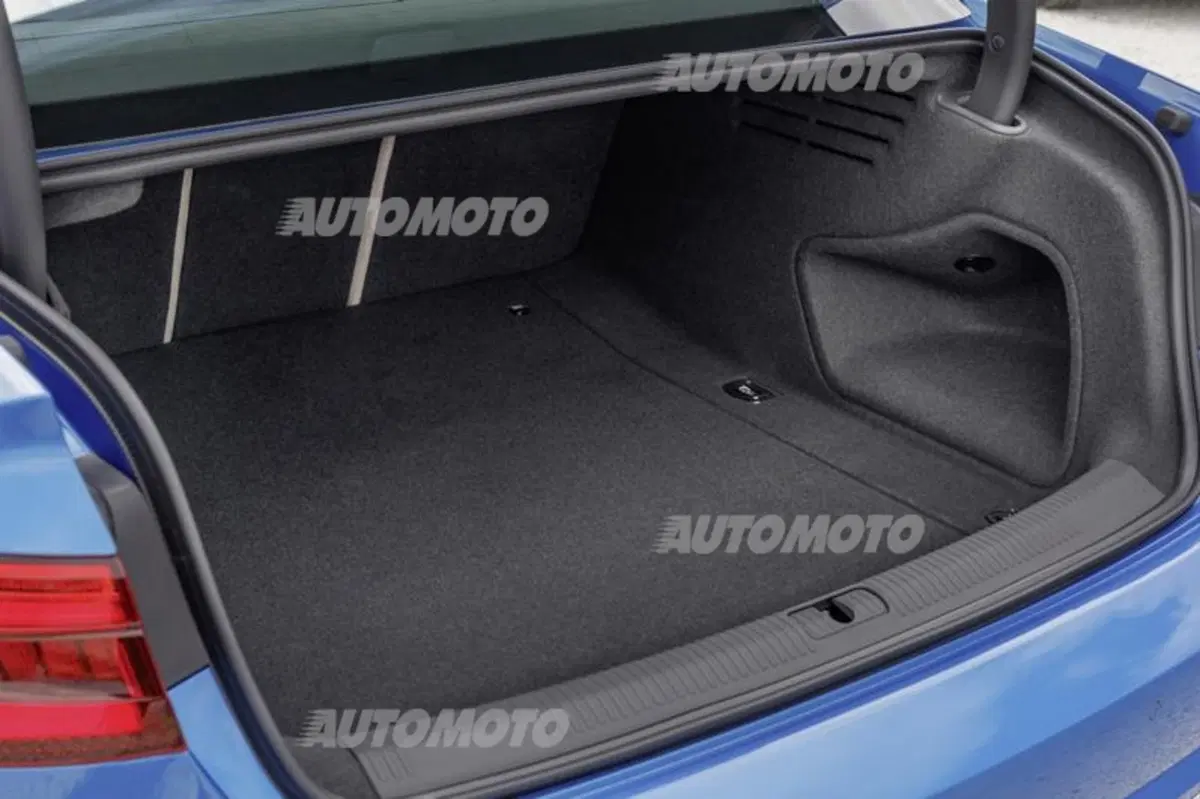 Audi A4 45 TFSI quattro S tronic quattro edition (43)
