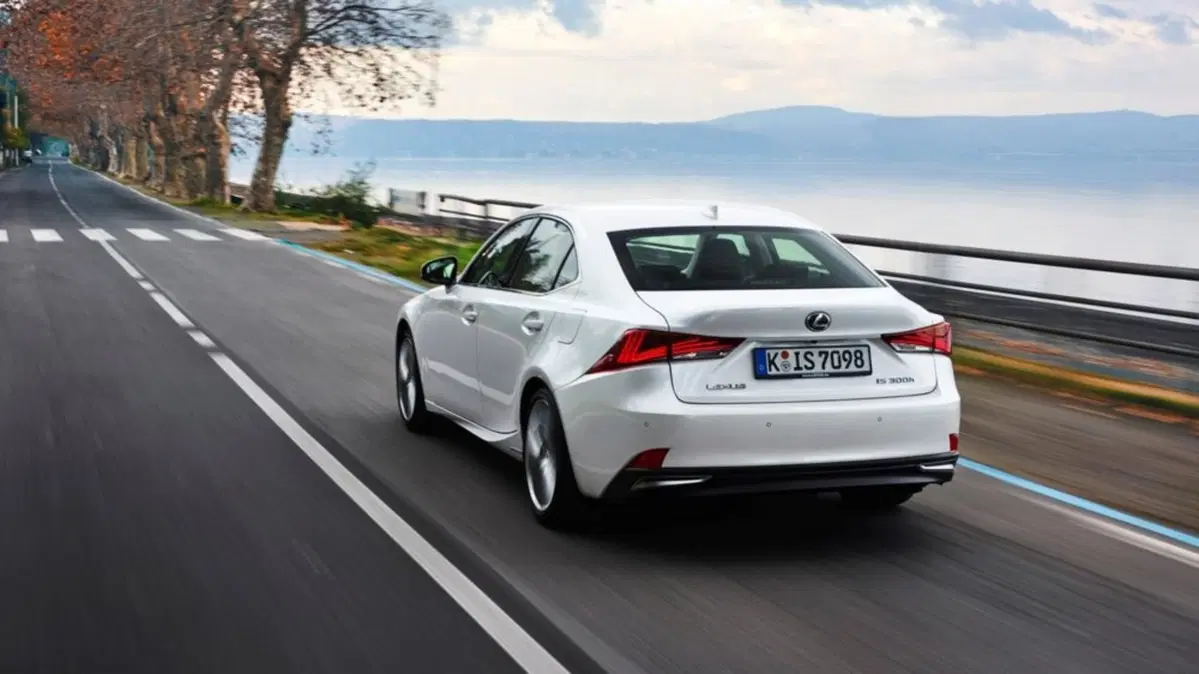 Lexus IS (2013-20) (8)