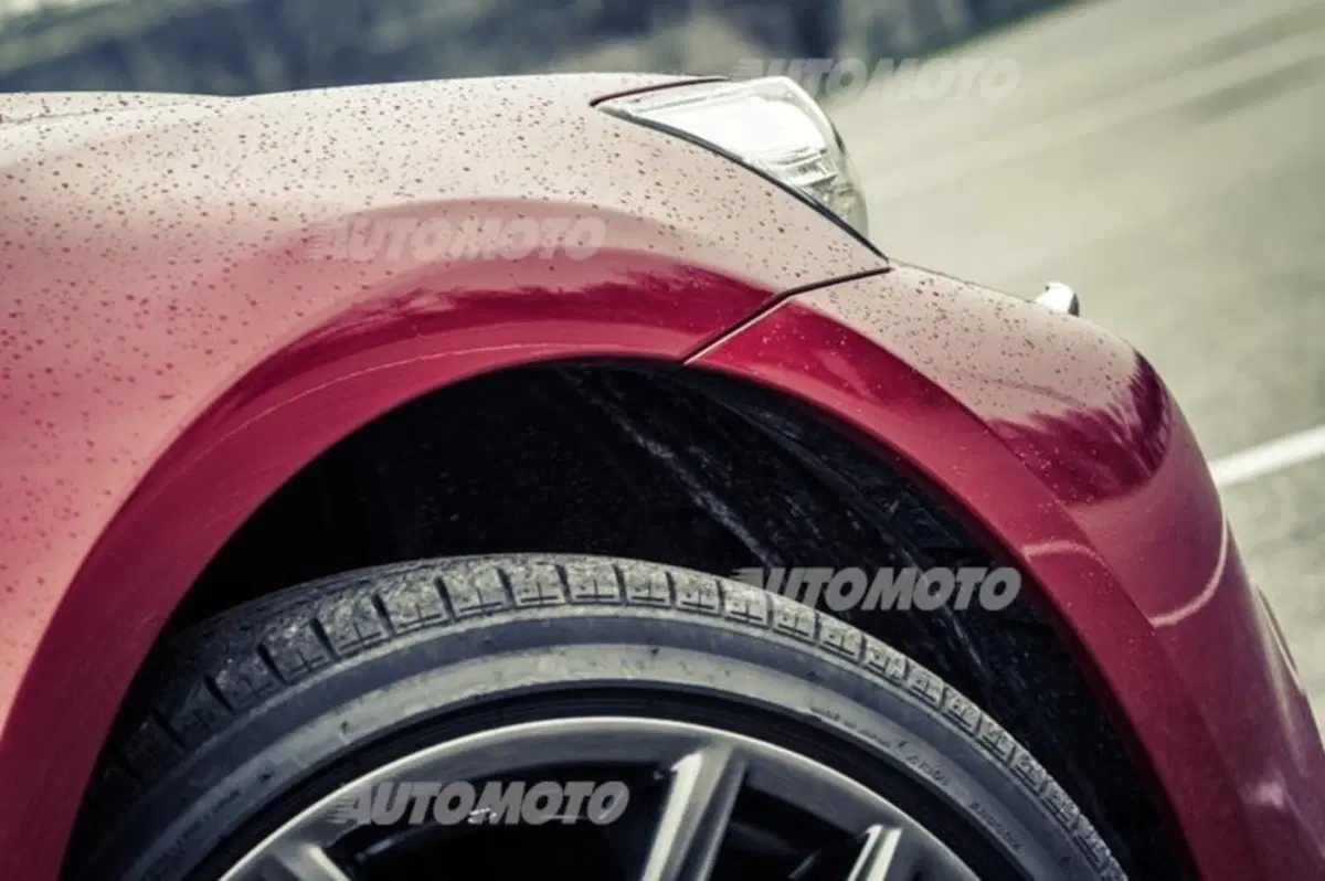 Lexus IS (2013-20) (21)