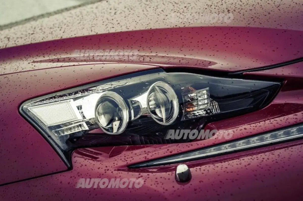 Lexus IS (2013-20) (23)
