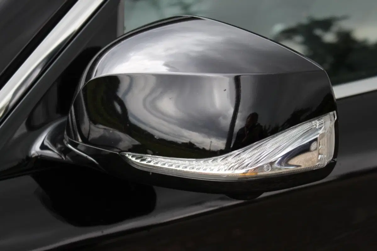 Infiniti Q70 (2014-19) (23)